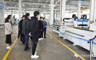 智造展示，深度交流——弘亚数控集团新一期产品参观交流会议完美收官